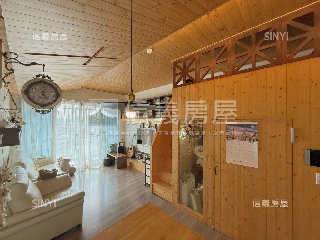 西區朝南視野裝潢三房平車房屋室內格局與周邊環境