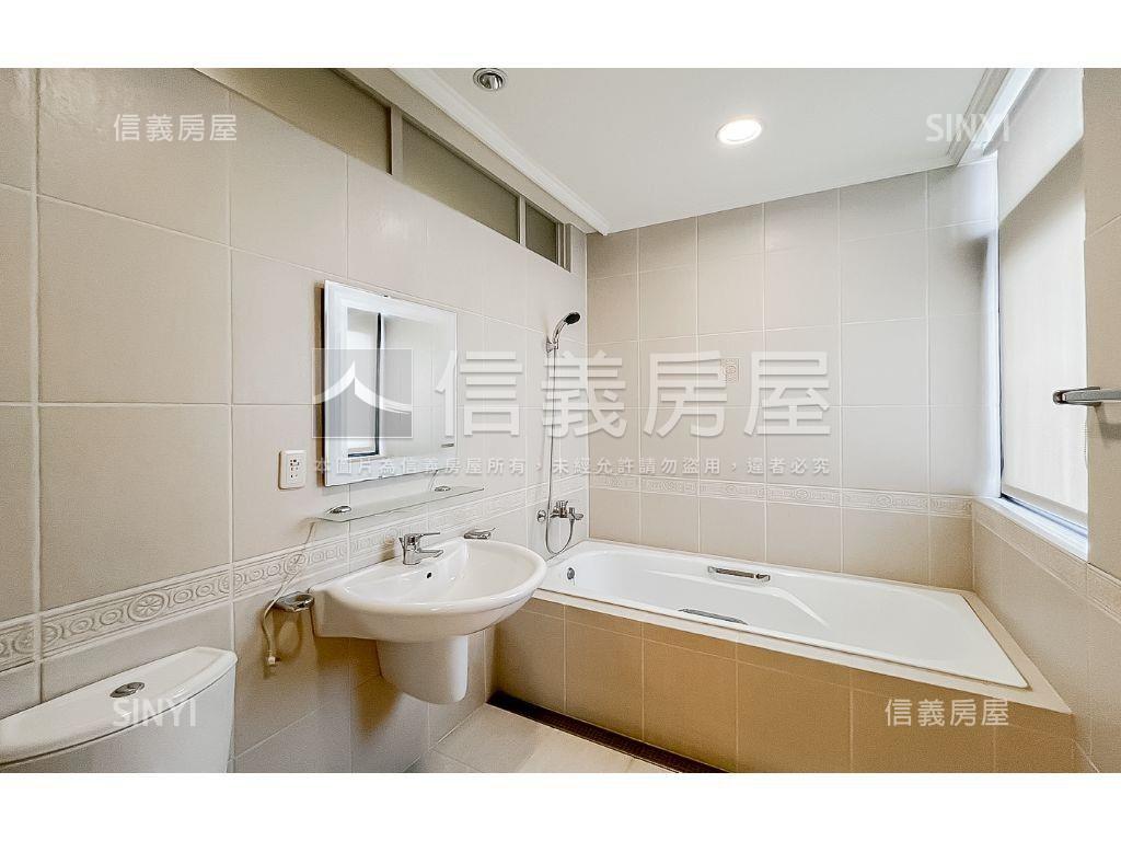 七期府會園道聯聚和平Ｂ房屋室內格局與周邊環境