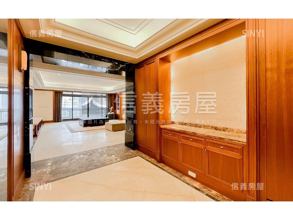 七期府會園道聯聚和平Ｂ房屋室內格局與周邊環境