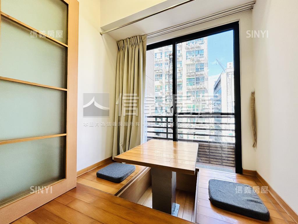 國賓ＳＭＡＲＴ邊間２房房屋室內格局與周邊環境