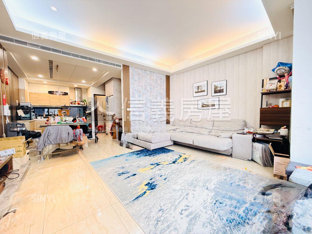 虎尾寮｜美麗方雙併排車墅房屋室內格局與周邊環境