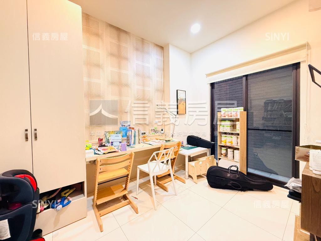 虎尾寮｜美麗方雙併排車墅房屋室內格局與周邊環境