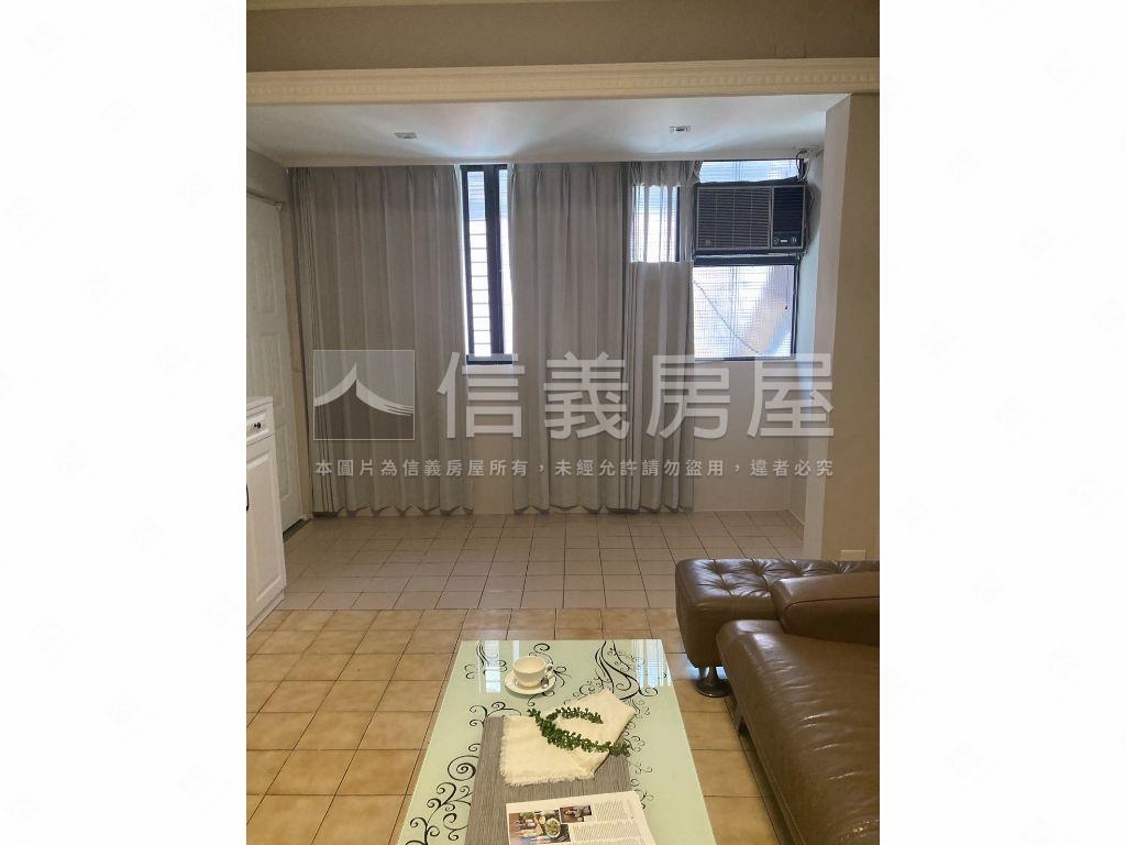 ｛稀有｝低總四房美裝潢房屋室內格局與周邊環境