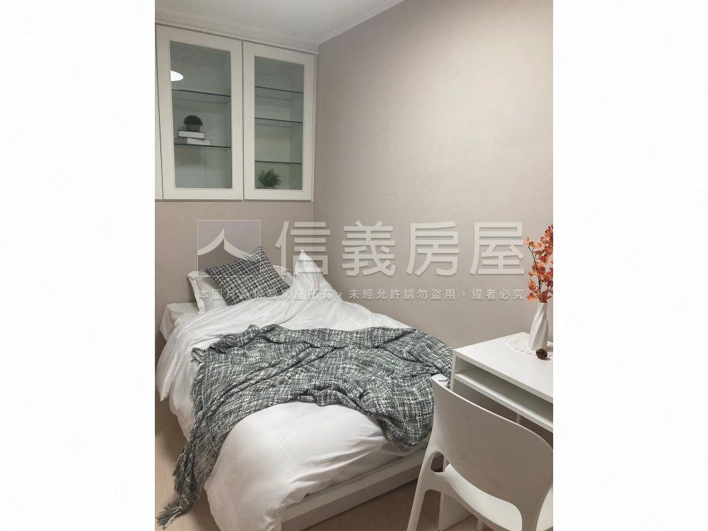 ｛稀有｝低總四房美裝潢房屋室內格局與周邊環境