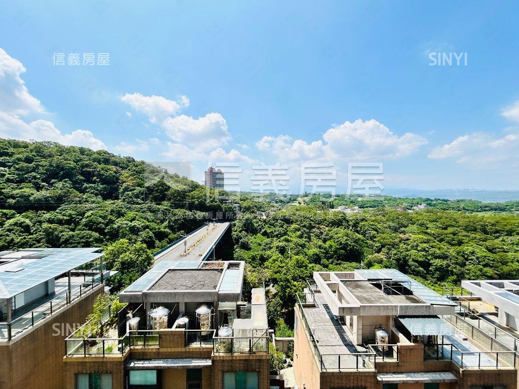 環遊山景小資兩房車位房屋室內格局與周邊環境