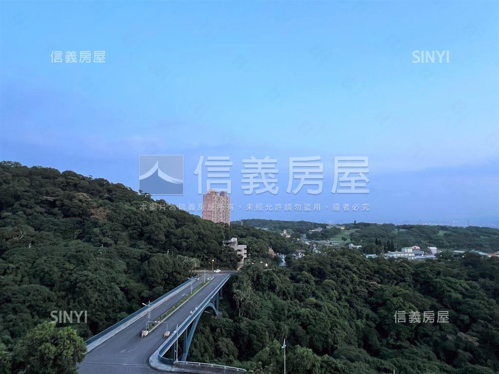 環遊山景小資兩房車位房屋室內格局與周邊環境