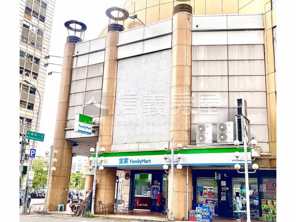 西區柳川整層收租廣三商辦房屋室內格局與周邊環境