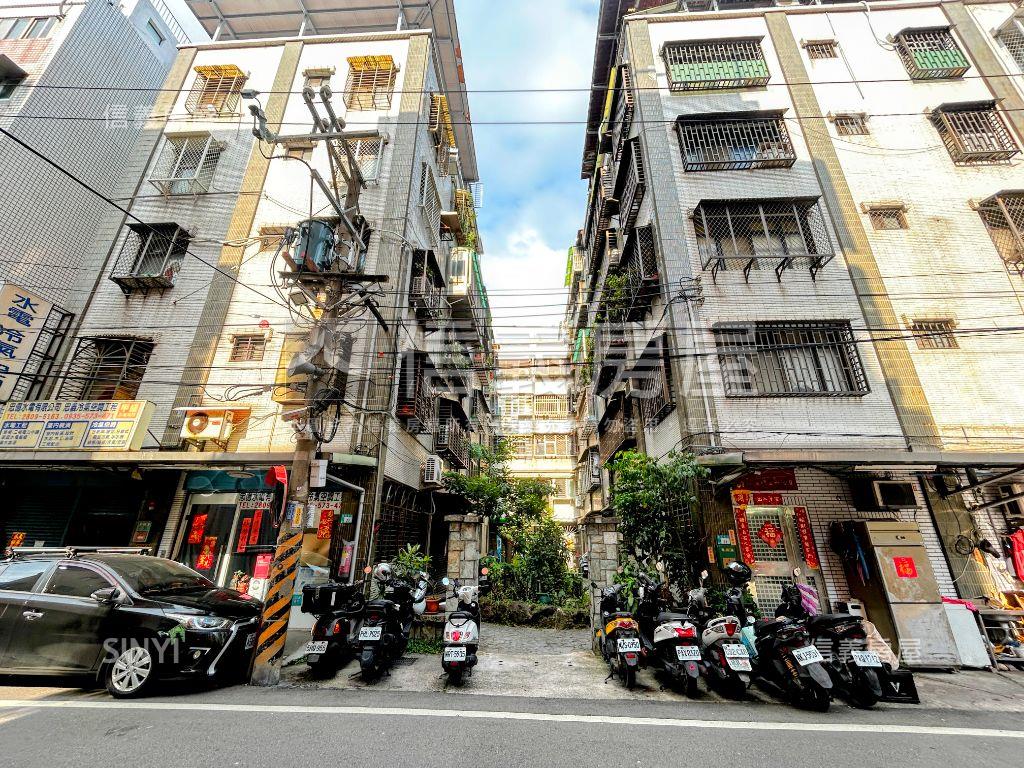 竹圍捷運收租美寓房屋室內格局與周邊環境