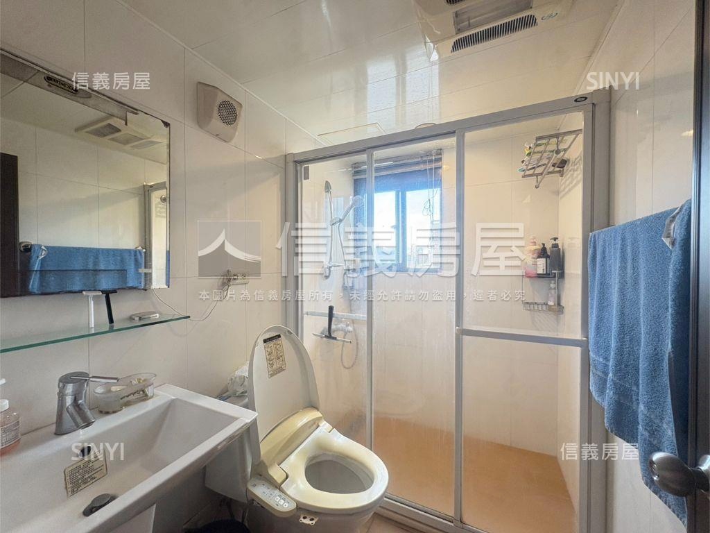 近捷運典雅華麗多代大空間房屋室內格局與周邊環境