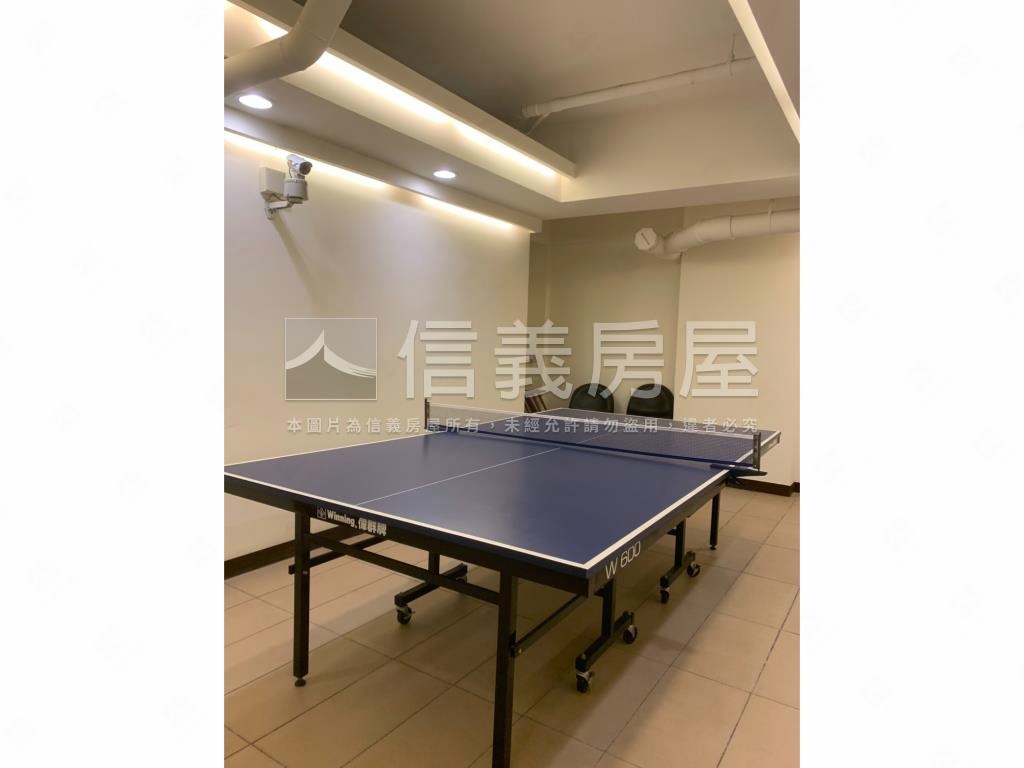 近捷運典雅華麗多代大空間房屋室內格局與周邊環境