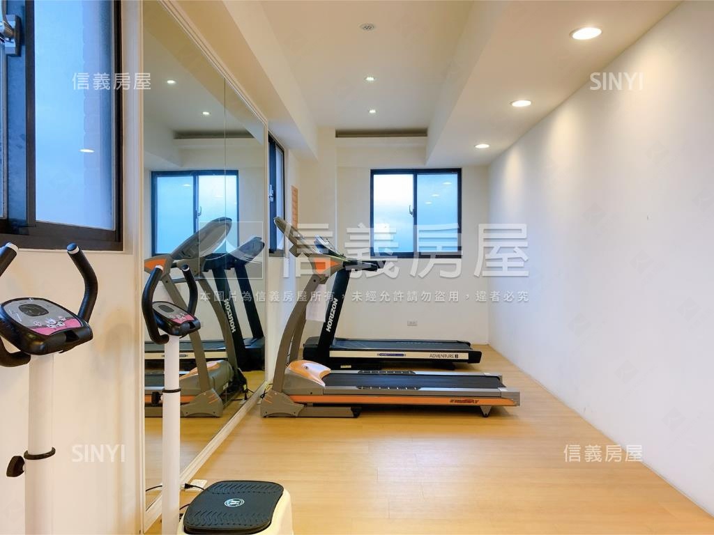 近捷運典雅華麗多代大空間房屋室內格局與周邊環境