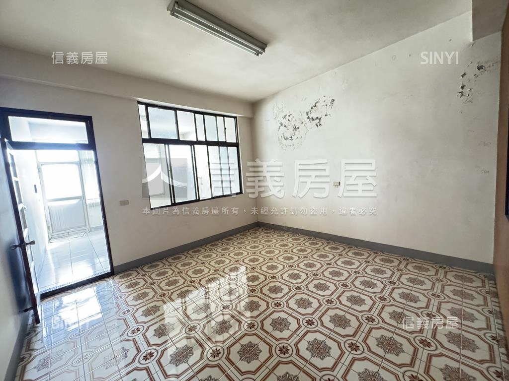 東南街透店房屋室內格局與周邊環境