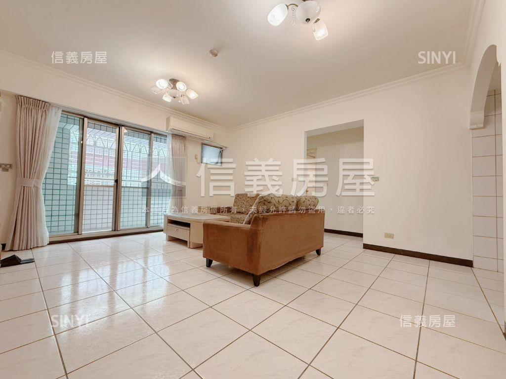 水湳創世紀稀有三房車位房屋室內格局與周邊環境