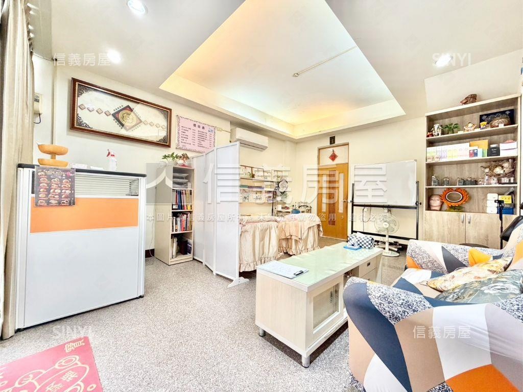 新華北路上顯眼角店住房屋室內格局與周邊環境