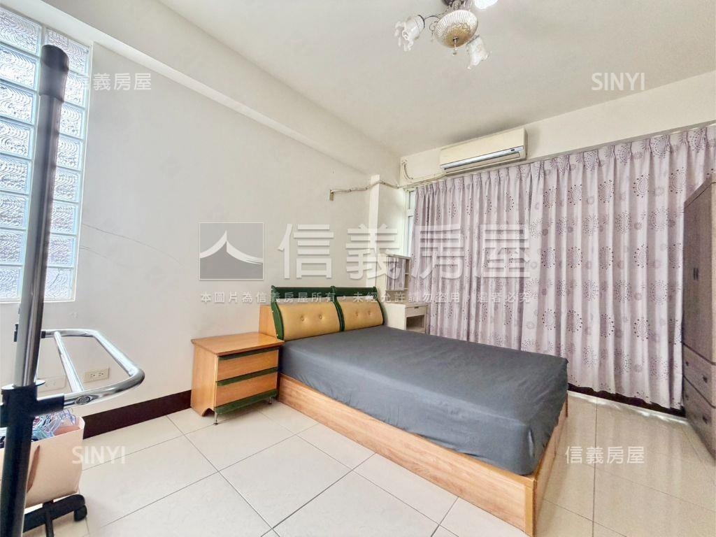 新華北路上顯眼角店住房屋室內格局與周邊環境