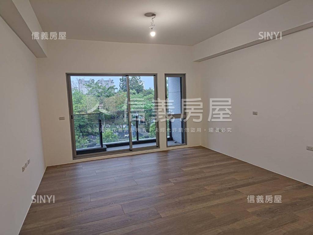 東區｜崇德路稀有全新店面房屋室內格局與周邊環境