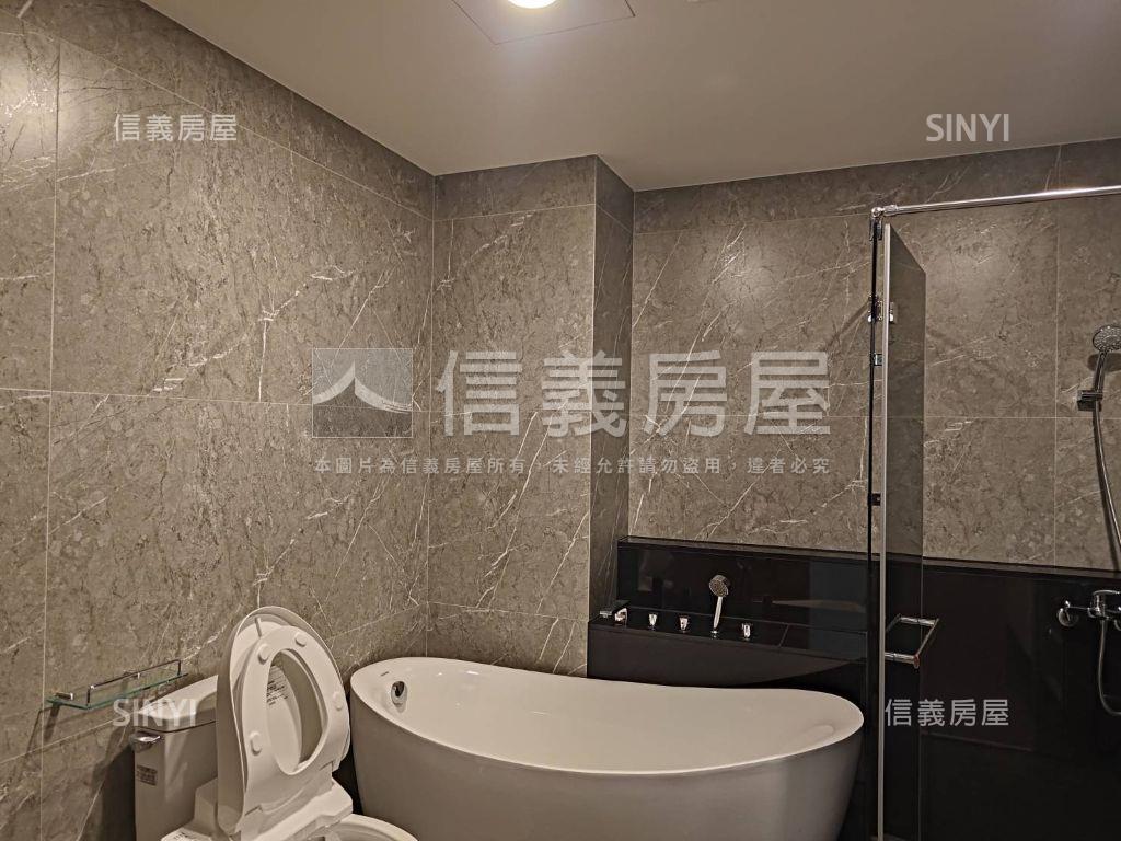 東區｜崇德路稀有全新店面房屋室內格局與周邊環境