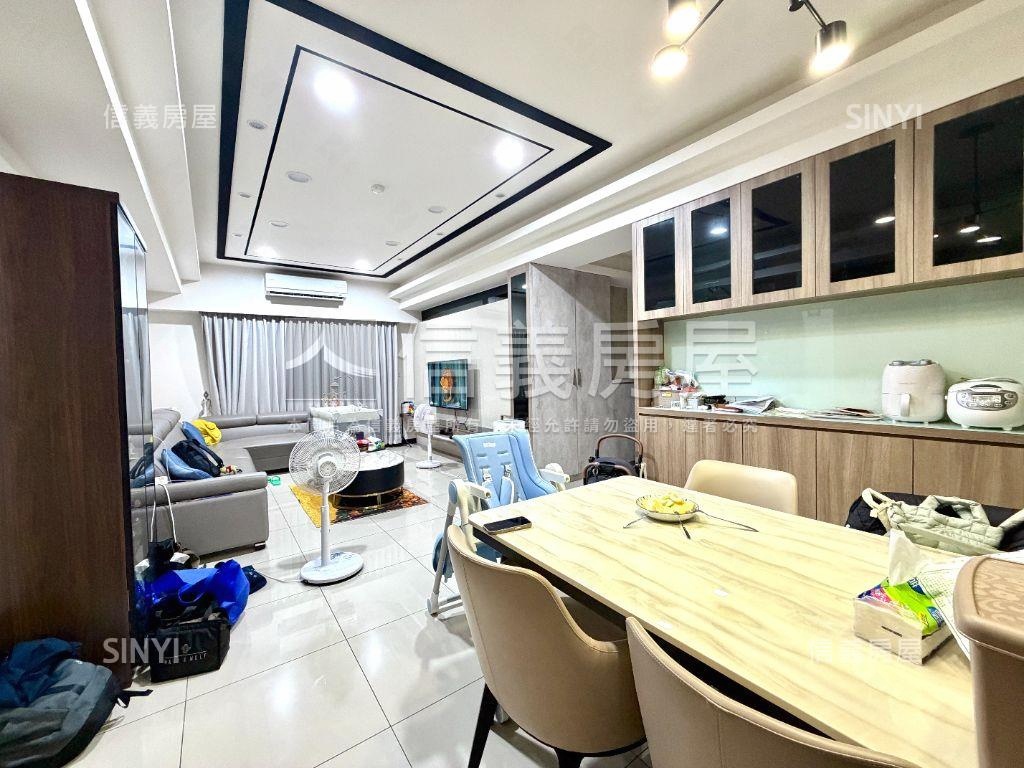 近市區溫馨美三房車位房屋室內格局與周邊環境