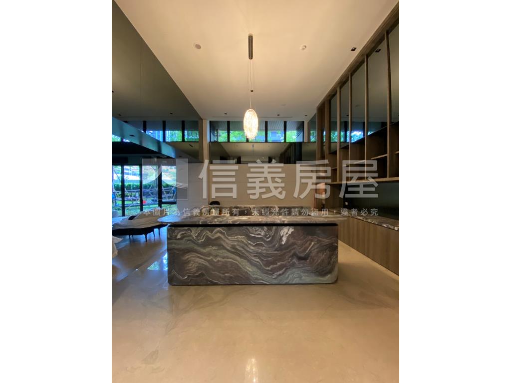 雙江翠露臺戶兩房車位房屋室內格局與周邊環境