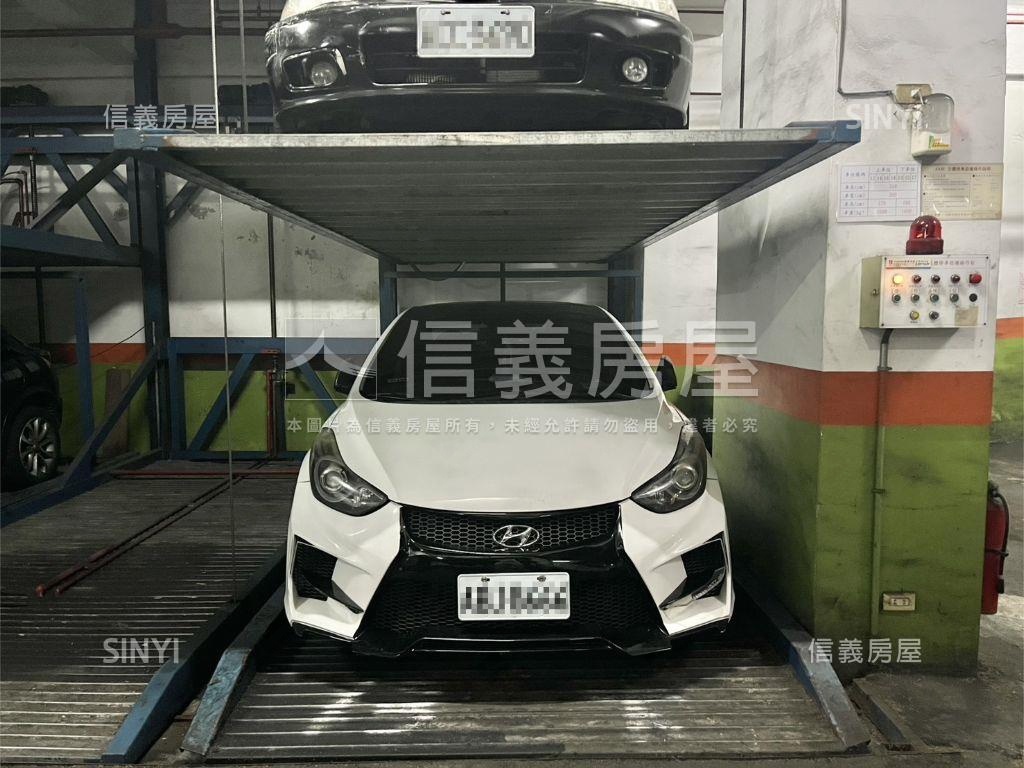 喜連來套房＋車位房屋室內格局與周邊環境