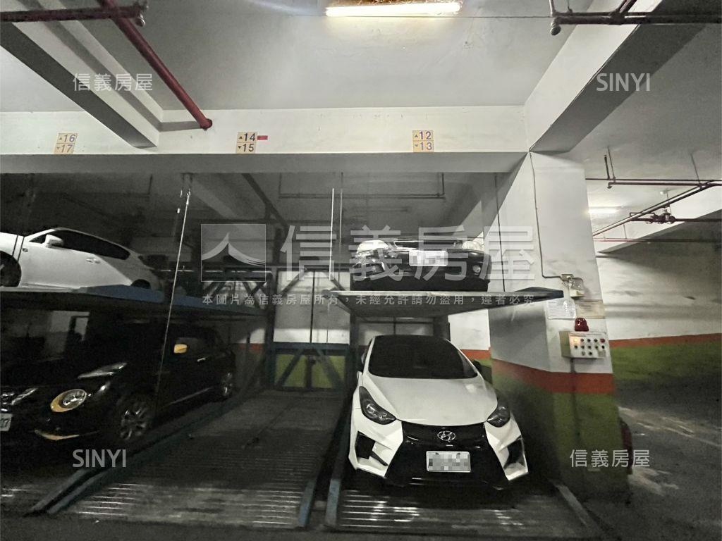 喜連來套房＋車位房屋室內格局與周邊環境