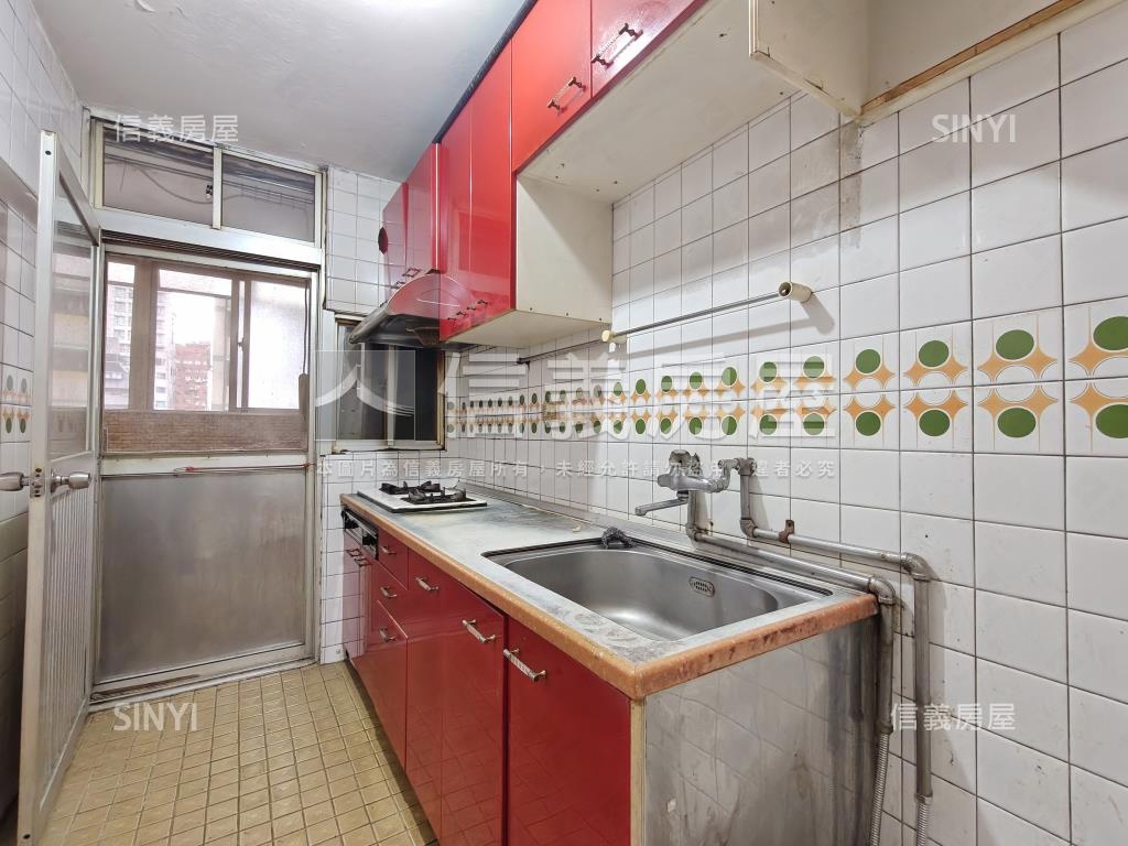 科技捷運傳家三房房屋室內格局與周邊環境