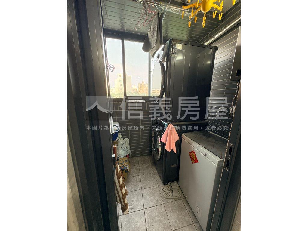 即可入住＊邊間２房車位房屋室內格局與周邊環境