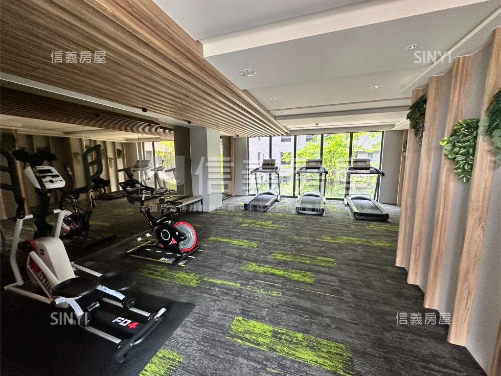 即可入住＊邊間２房車位房屋室內格局與周邊環境