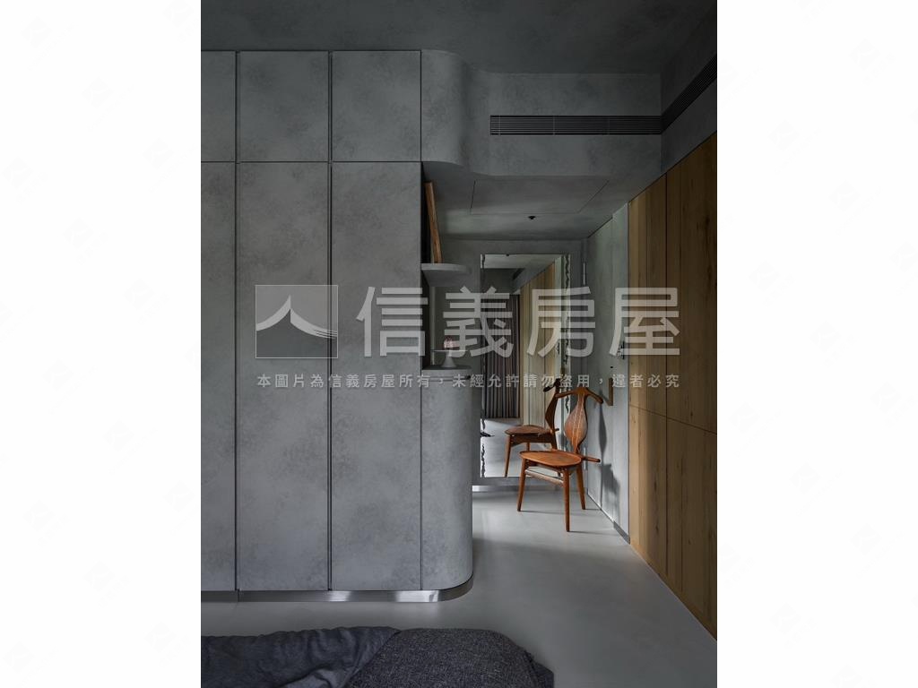 東騰信義質感裝潢三房房屋室內格局與周邊環境