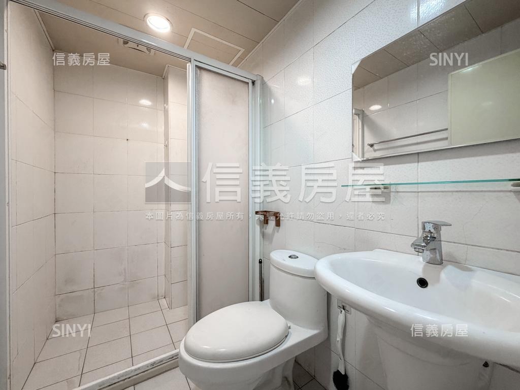 文藻大地坪收租透天房屋室內格局與周邊環境