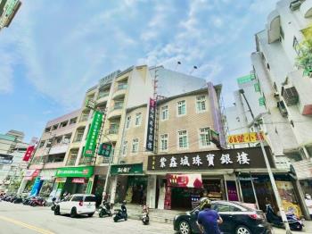 寶山街大地坪收租透店