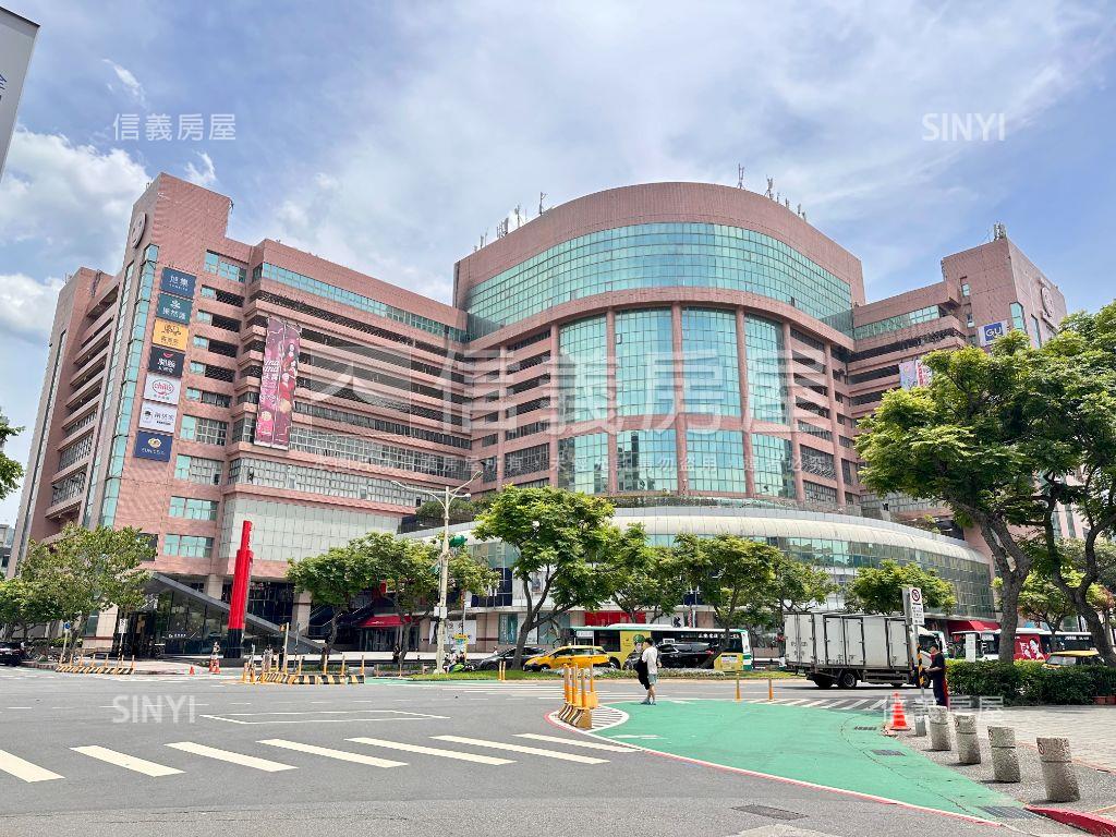 ㊣士東路店面房屋室內格局與周邊環境