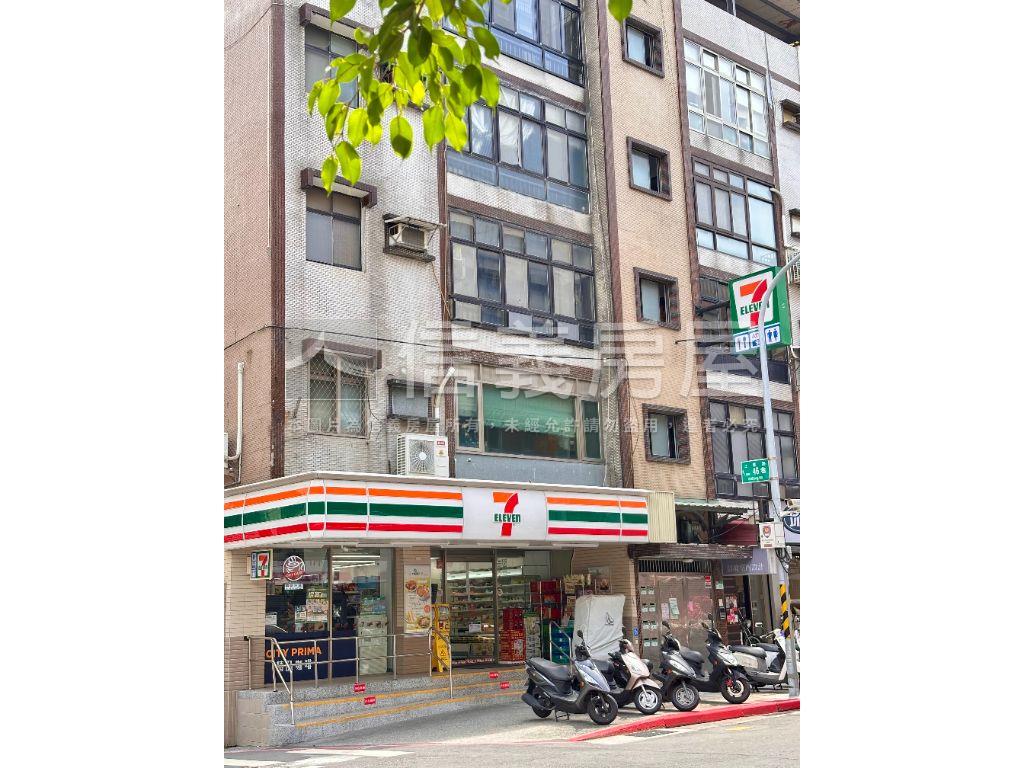 ㊣士東路店面房屋室內格局與周邊環境