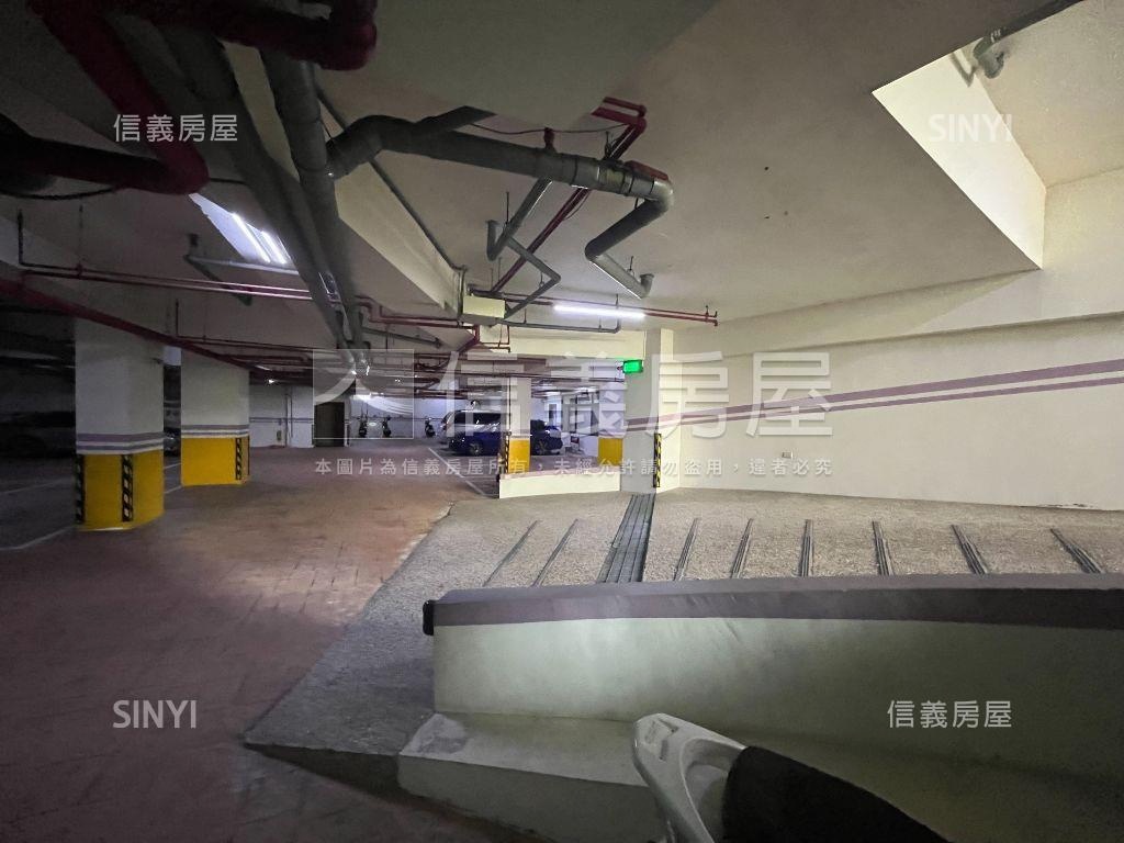 強案！馬蒂斯２房＋車位房屋室內格局與周邊環境