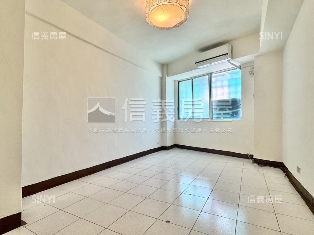 近三民街精華地段２Ｆ公寓房屋室內格局與周邊環境