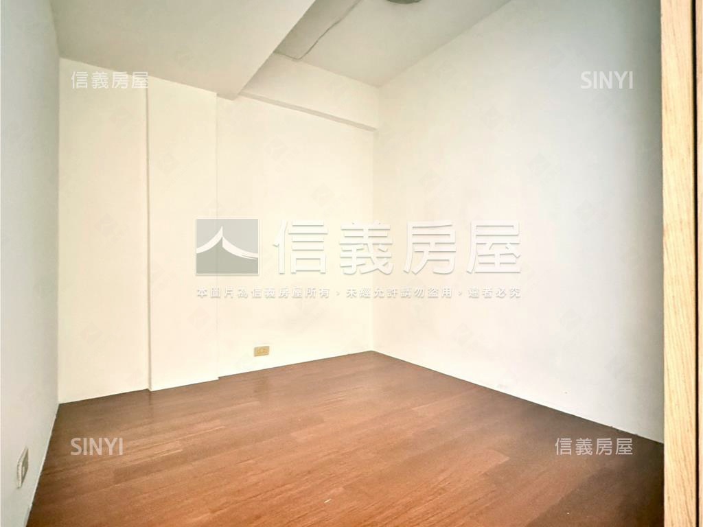 近三民街精華地段２Ｆ公寓房屋室內格局與周邊環境