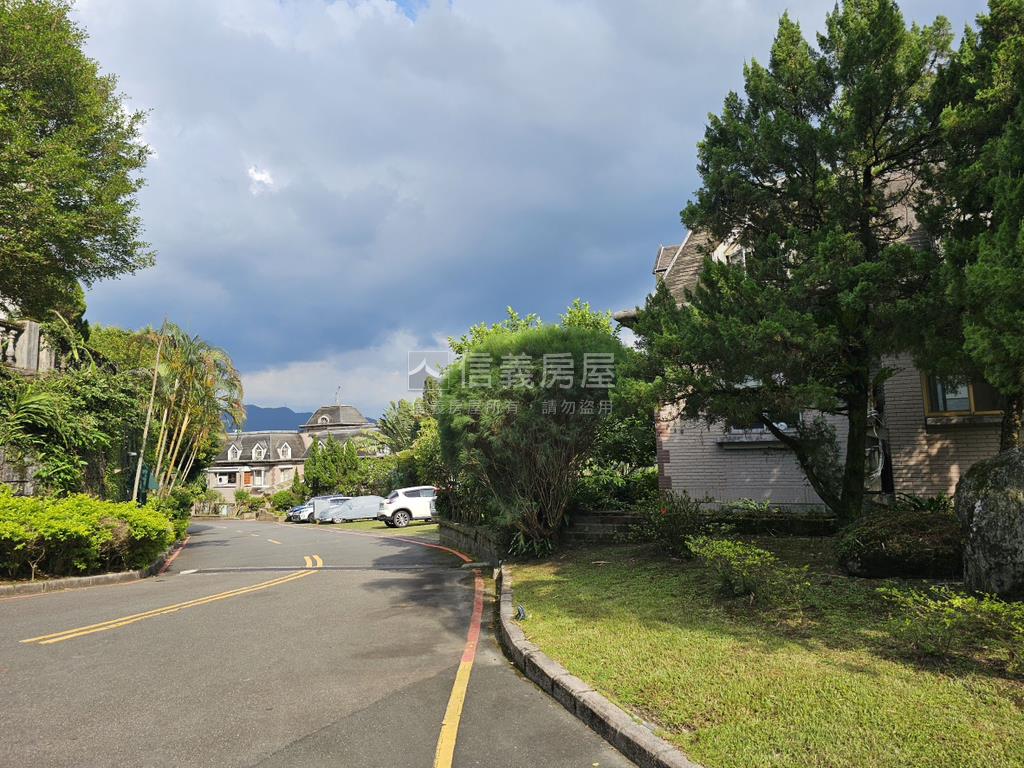 稀有石上清泉誠意出售房屋室內格局與周邊環境