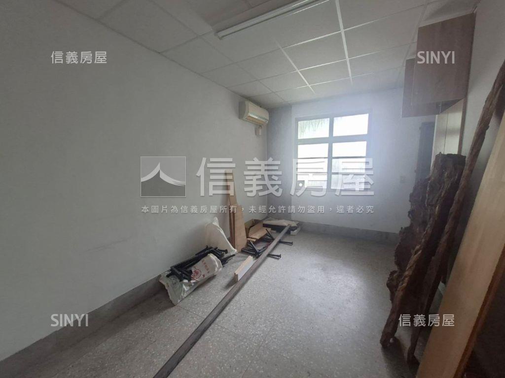 美術園道第一排質感透店房屋室內格局與周邊環境