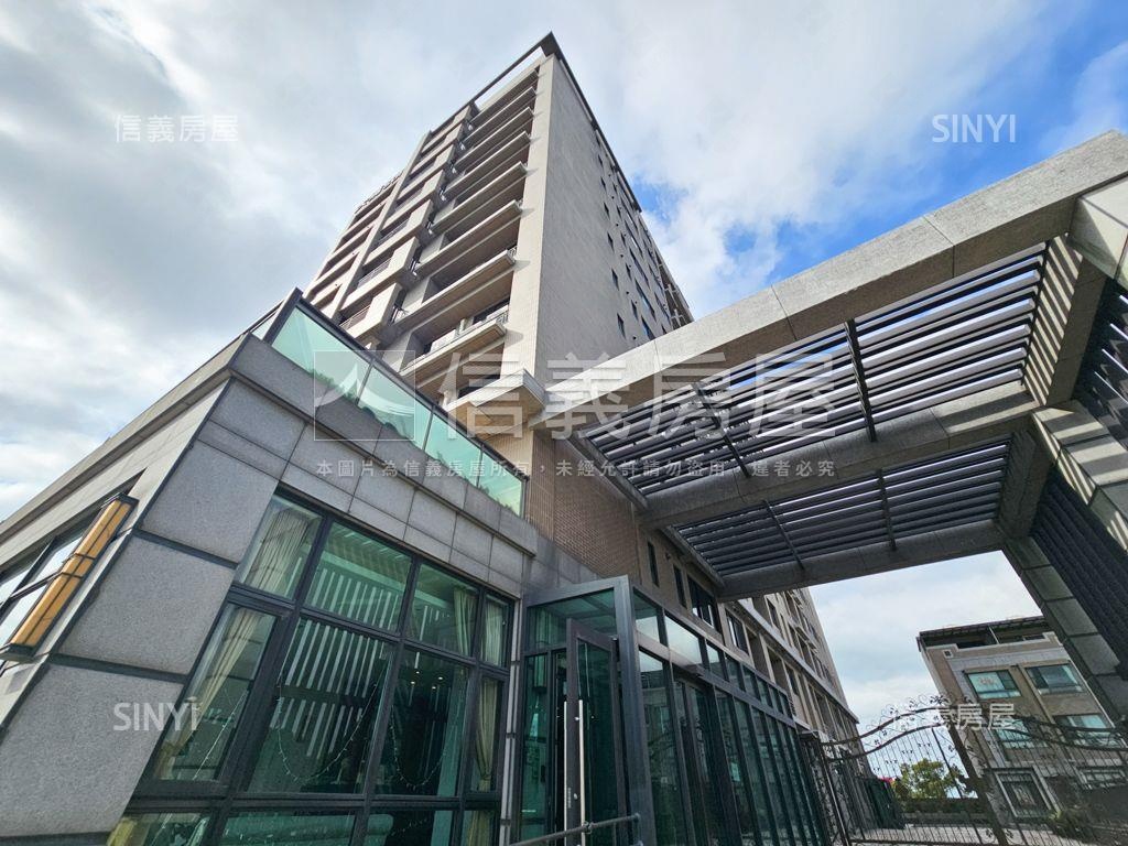 大清ＳＵＰＥＲ三房車位房屋室內格局與周邊環境