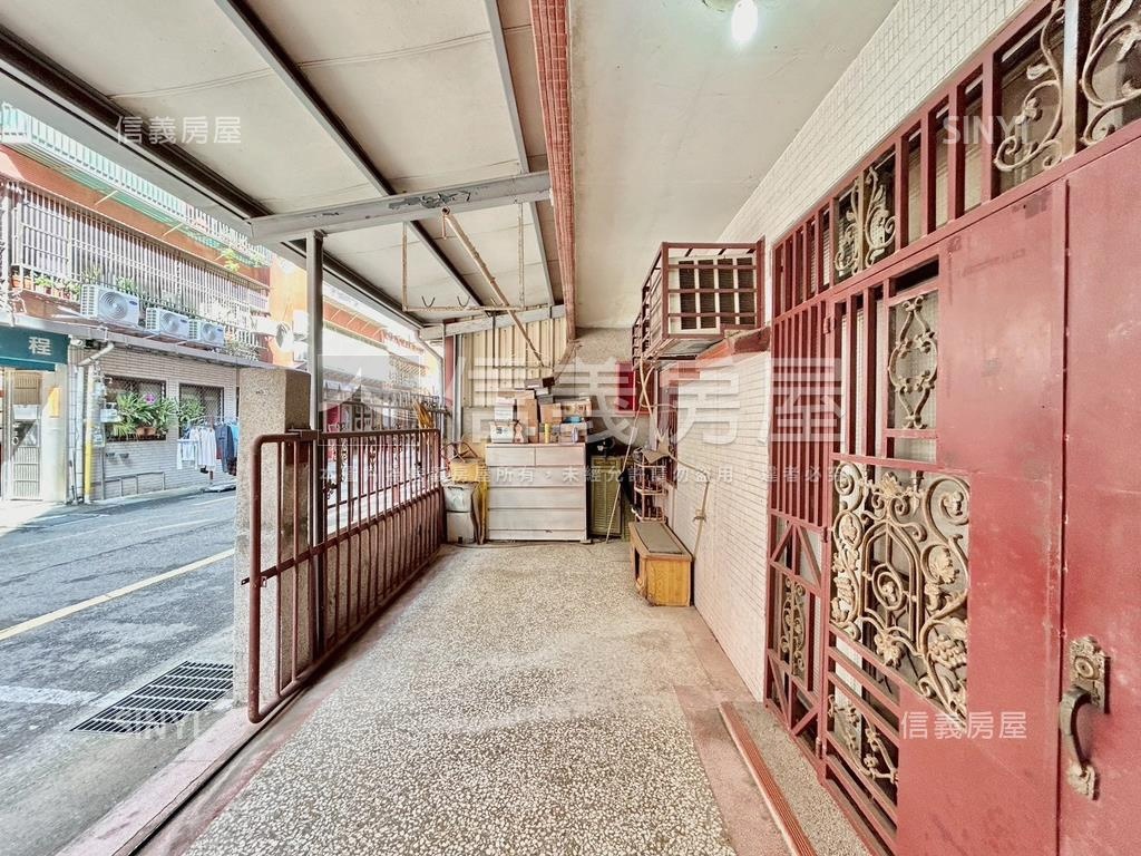 正關新商圈對面大庭院三房房屋室內格局與周邊環境