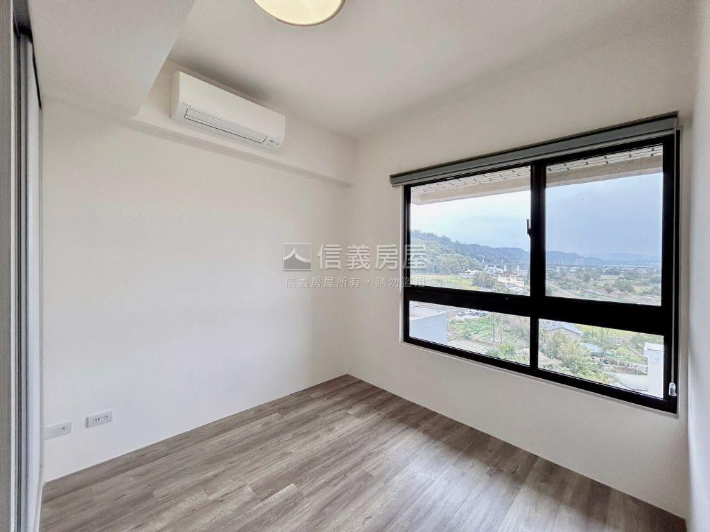 禾美邊間美裝潢四房房屋室內格局與周邊環境