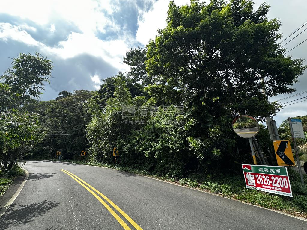 淡水小坪頂路旁優質土地房屋室內格局與周邊環境