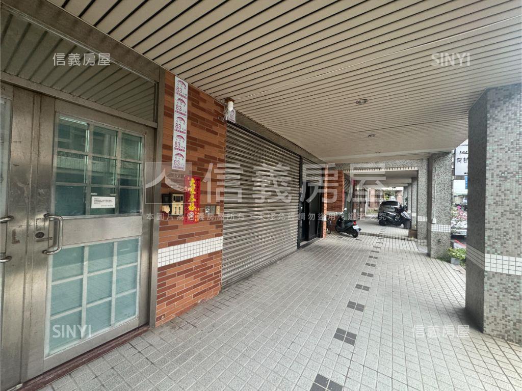 三面採光景觀溫泉宅房屋室內格局與周邊環境