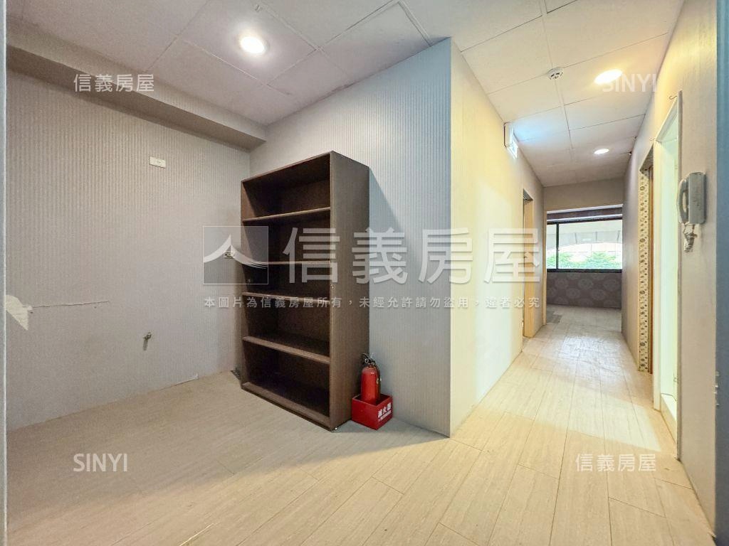 品藏縣治一期黃金透天店面房屋室內格局與周邊環境