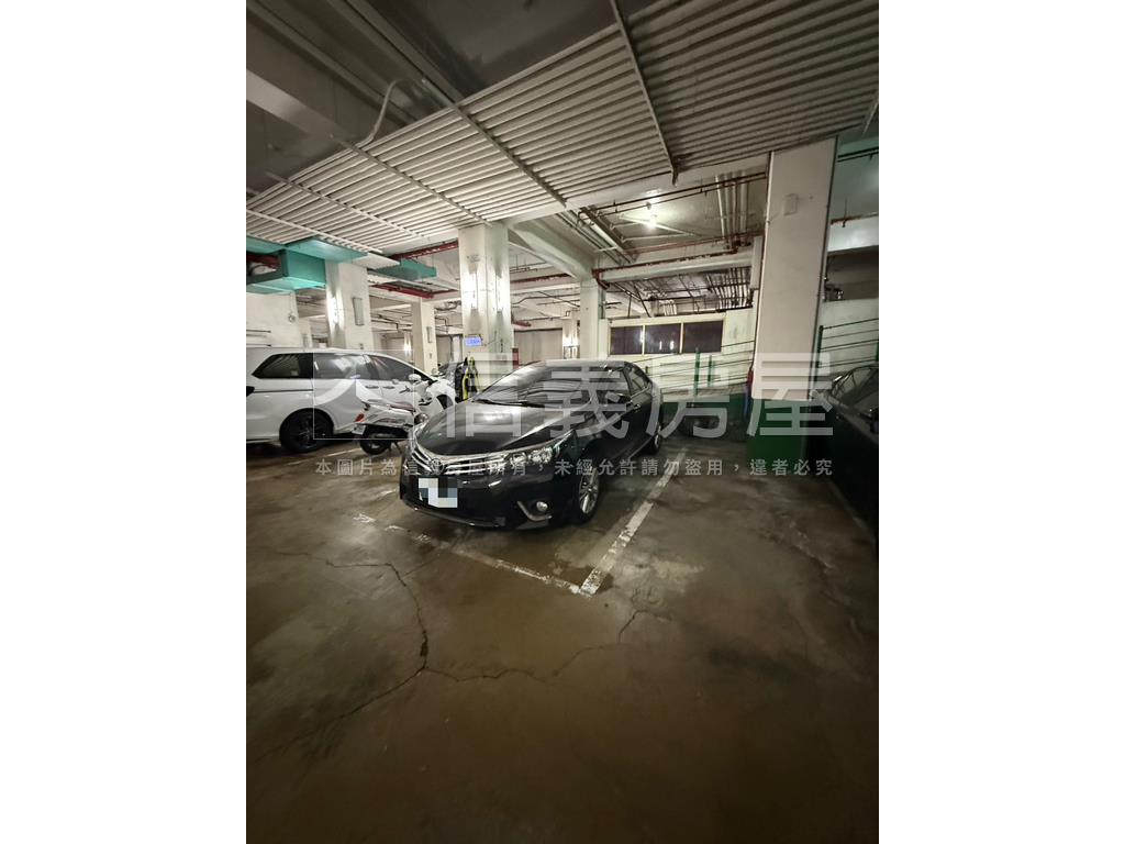 大空間溫馨三房車位房屋室內格局與周邊環境
