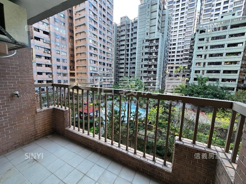 山海大地兩房一平面車位房屋室內格局與周邊環境