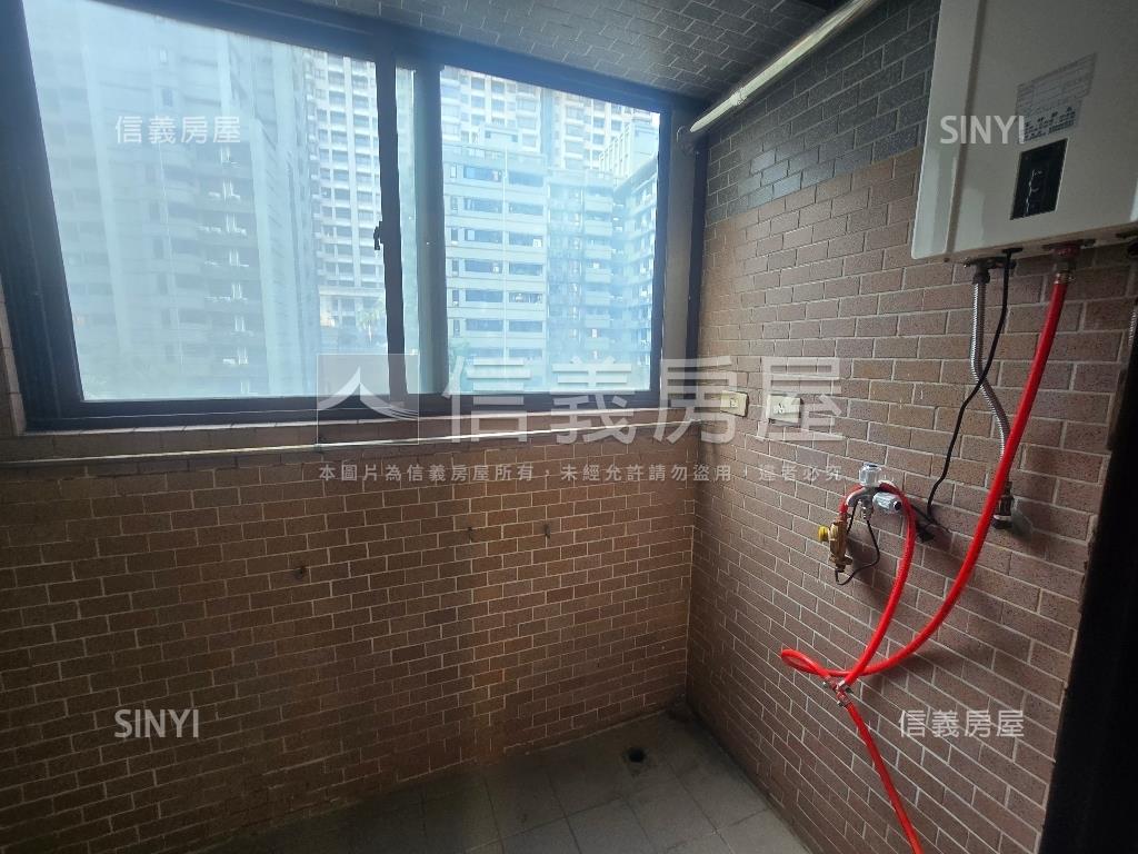 山海大地兩房一平面車位房屋室內格局與周邊環境