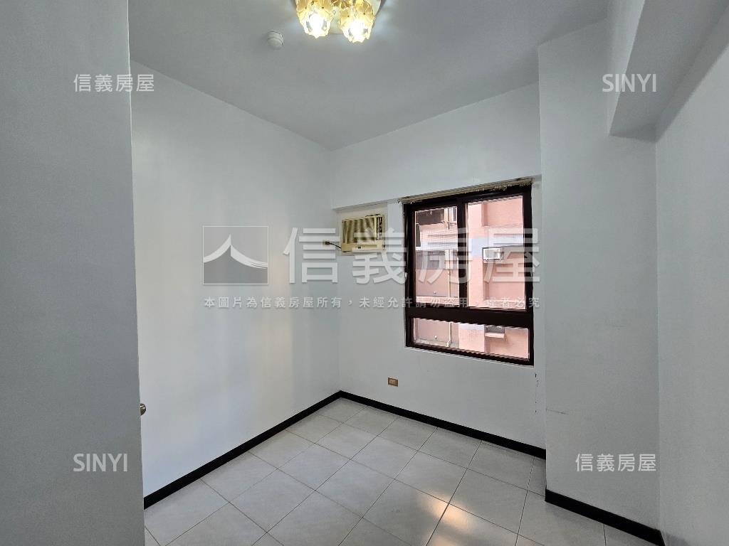 山海大地兩房一平面車位房屋室內格局與周邊環境