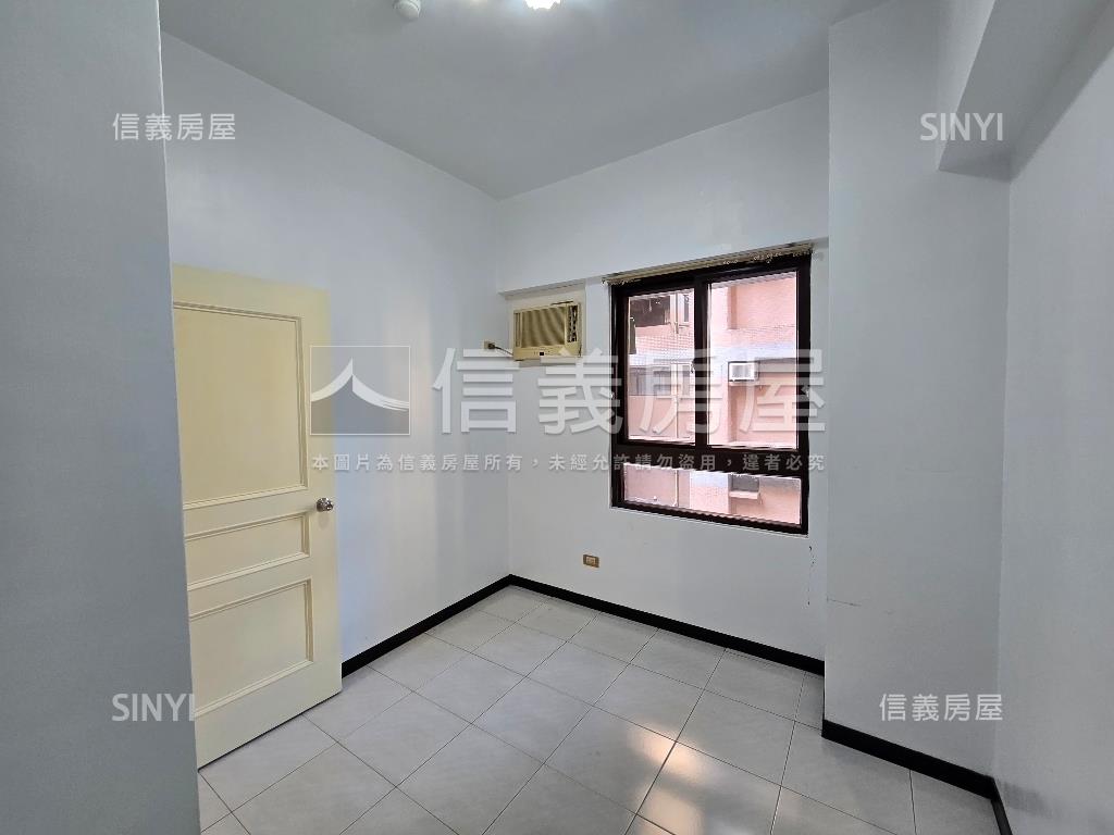 山海大地兩房一平面車位房屋室內格局與周邊環境