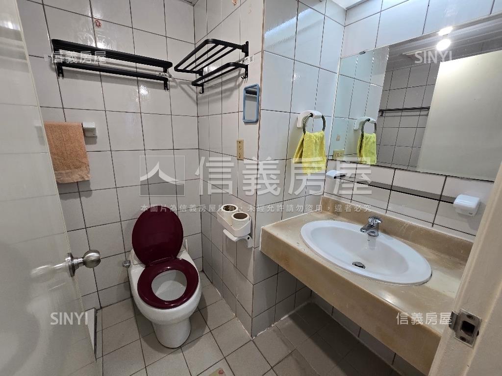 山海大地兩房一平面車位房屋室內格局與周邊環境